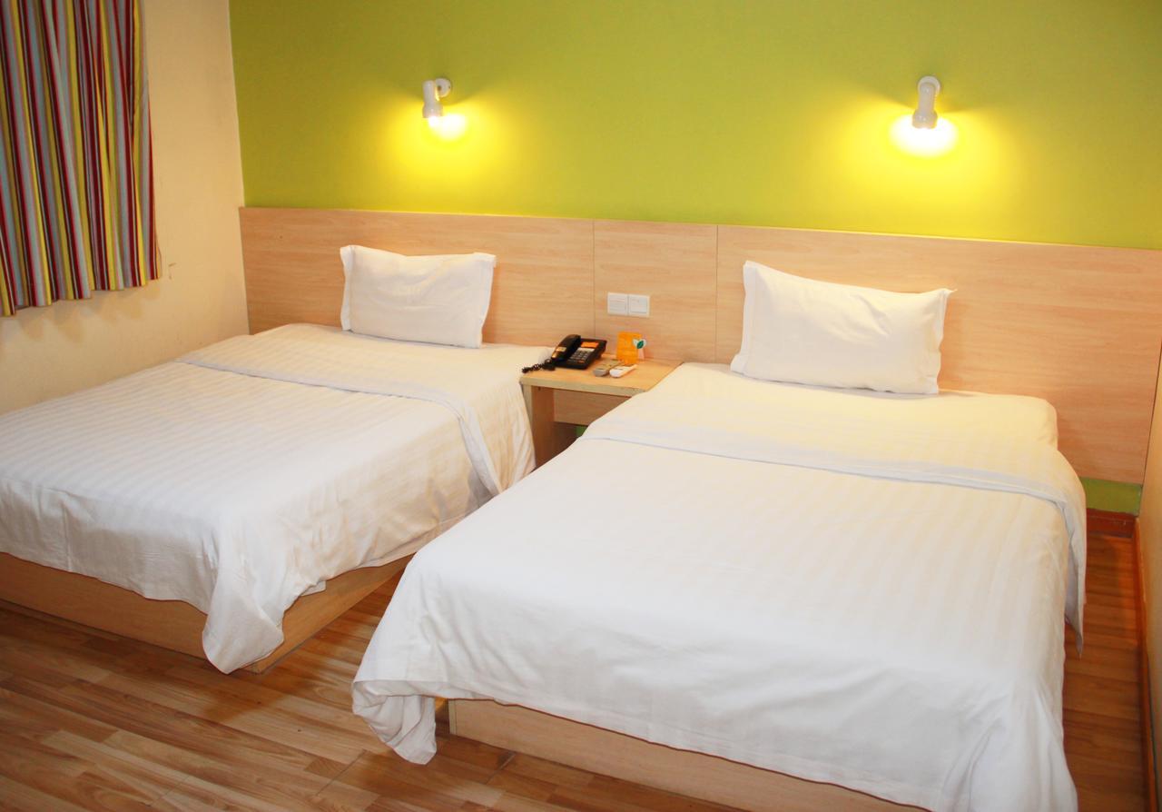 7Days Inn Huludao Xingcheng Hot Spring Street Экстерьер фото